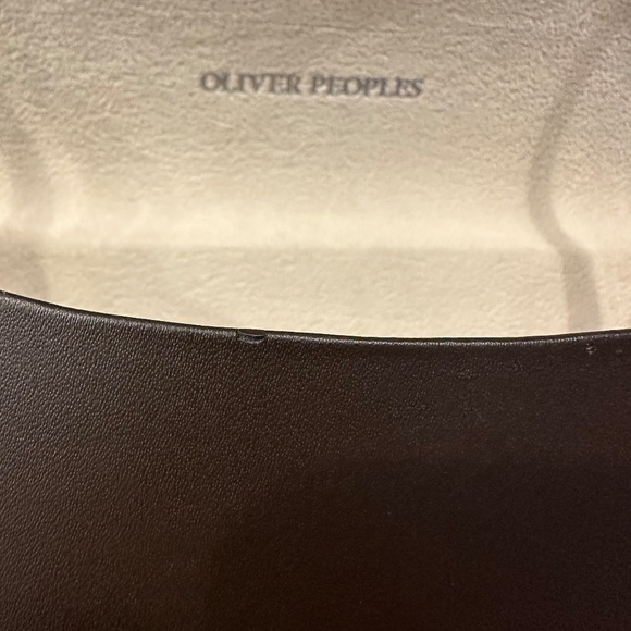 "BLACK FRIDAY SPECIAL" OLIVER PEOPLES SUNGLASSES - Picture 5 of 6